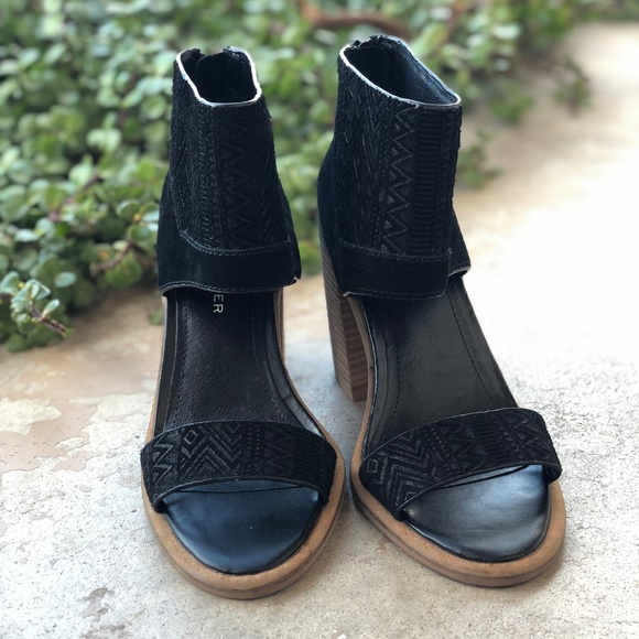 Kelsi Dagger Merrik Black Suede Block Heels - Picture 2 of 5